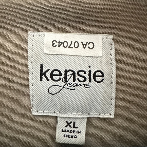 Kensie Jeans Camo Utility Jacket, size XL - Picture 4 of 13